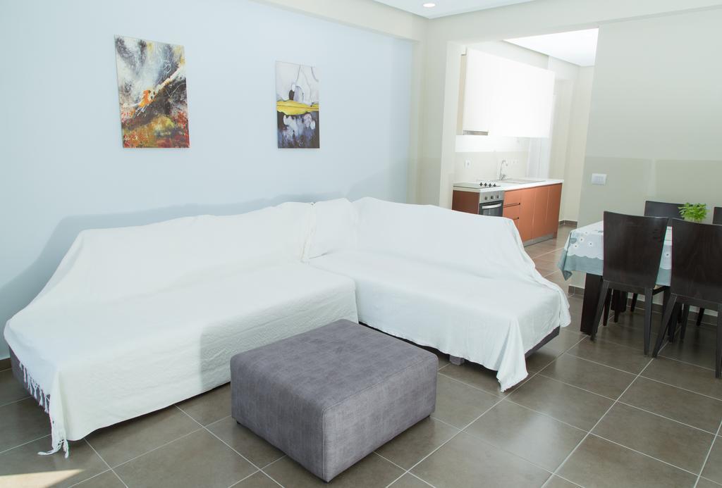 Apartment Te Kalua Sarandë Esterno foto